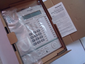 KX-T7633 TELEFONO  PANASONIC